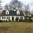 10 McLaren Road South real estate
